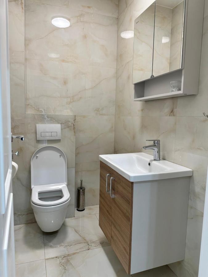 Five Apartments Indija 외부 사진