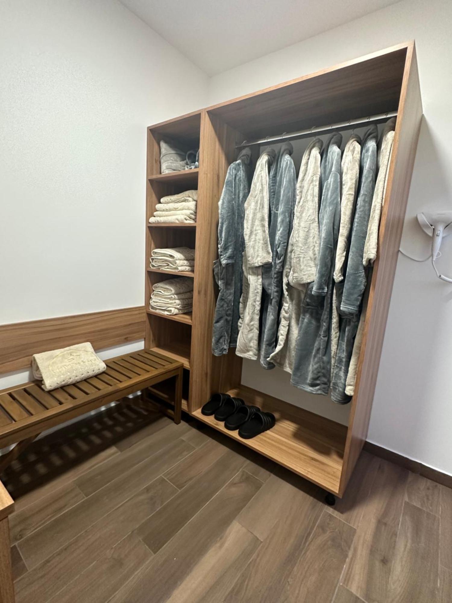 Five Apartments Indija 외부 사진