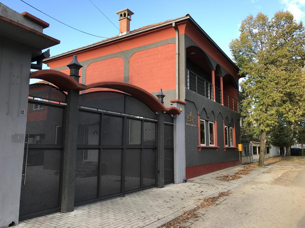 Five Apartments Indija 외부 사진