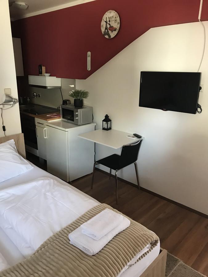 Five Apartments Indija 외부 사진