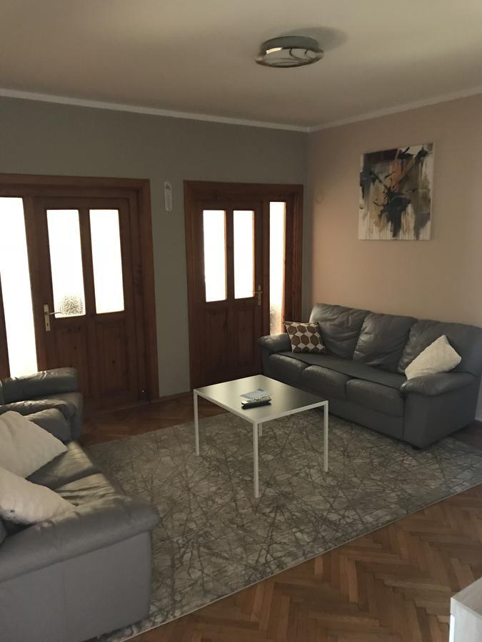 Five Apartments Indija 외부 사진